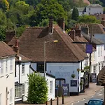 34 High Street